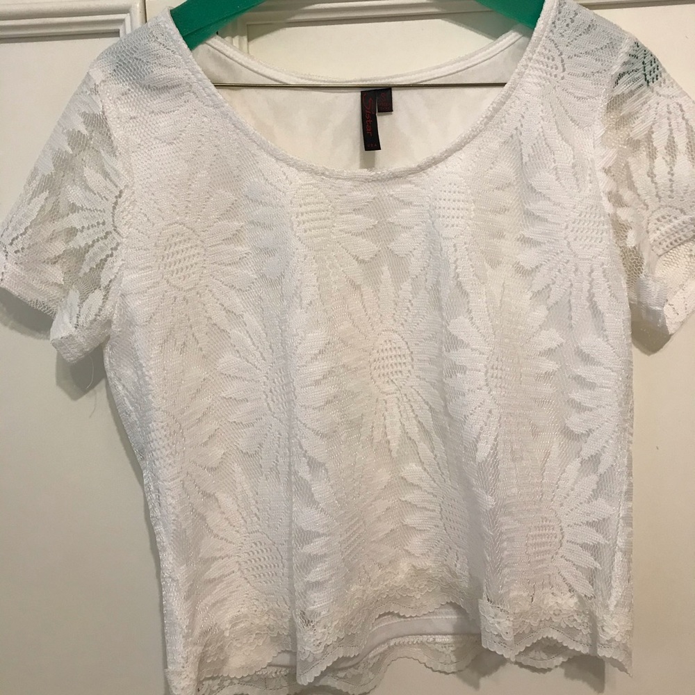 White floral lace Top by Sistar